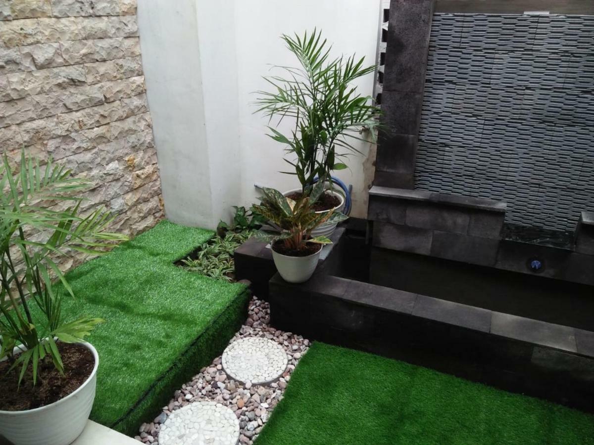 Rumah Mba Ayu Yogyakarta Exterior foto